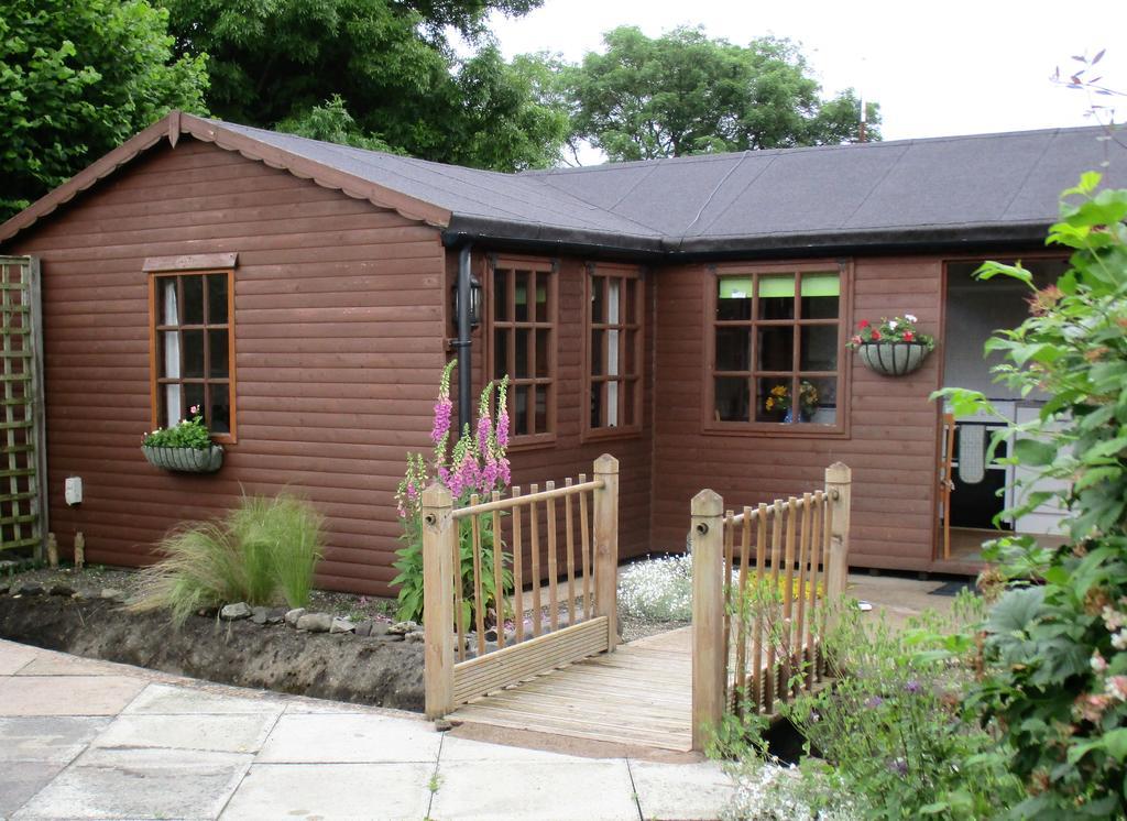 The Garden Lodge Llynclys Exteriér fotografie